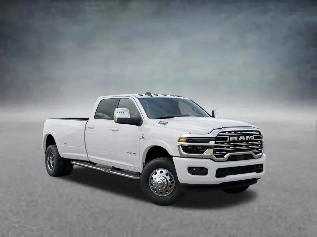 2026 RAM 3500 Limited/Longhorn 4X4 Crew Cab LWB photo 5