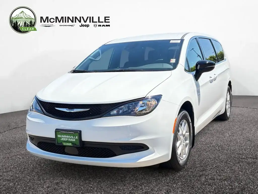 2027 Chrysler Voyager LX's photo