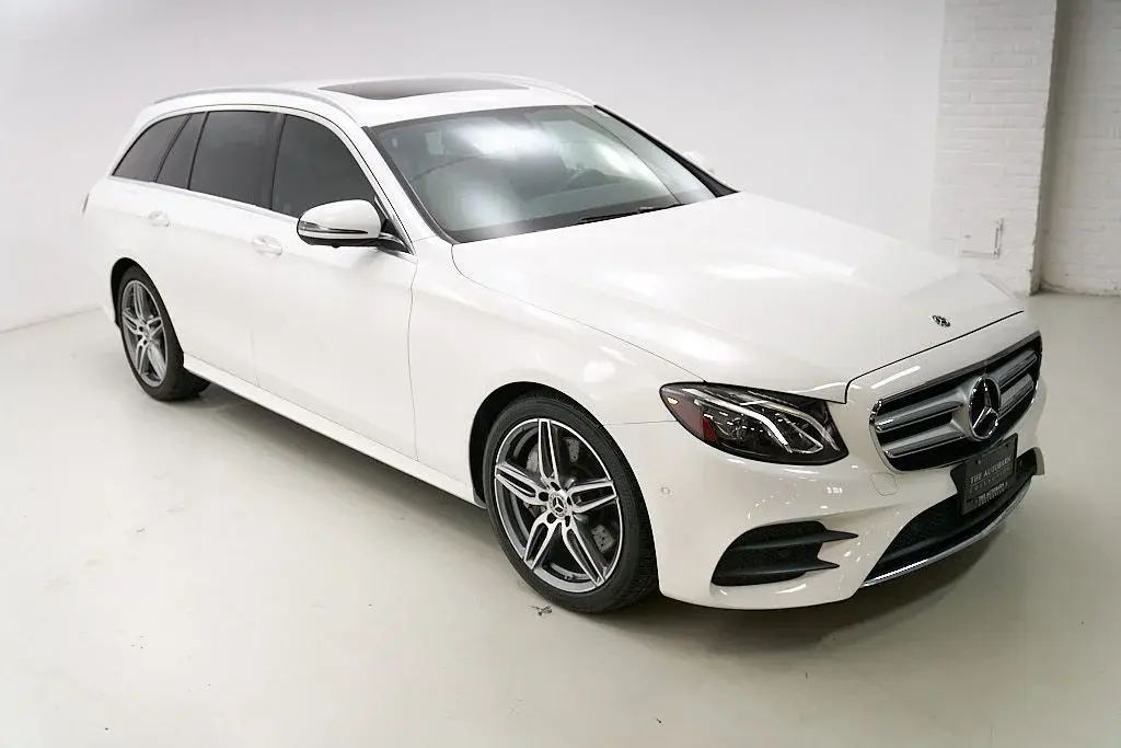 2019 Mercedes-Benz E-Class E450 4MATIC photo 5