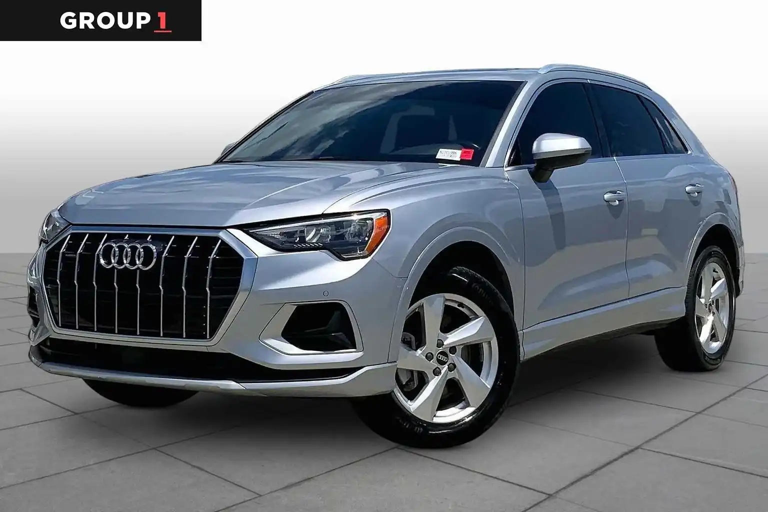 2022 Audi Q3 40 TFSI Premium quattro's photo
