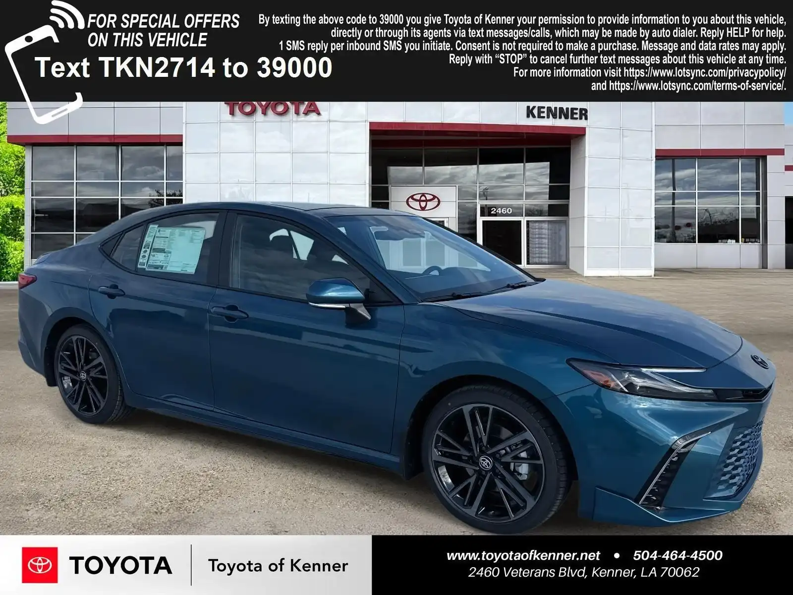 2026 Toyota Camry XSE Hybrid's photo