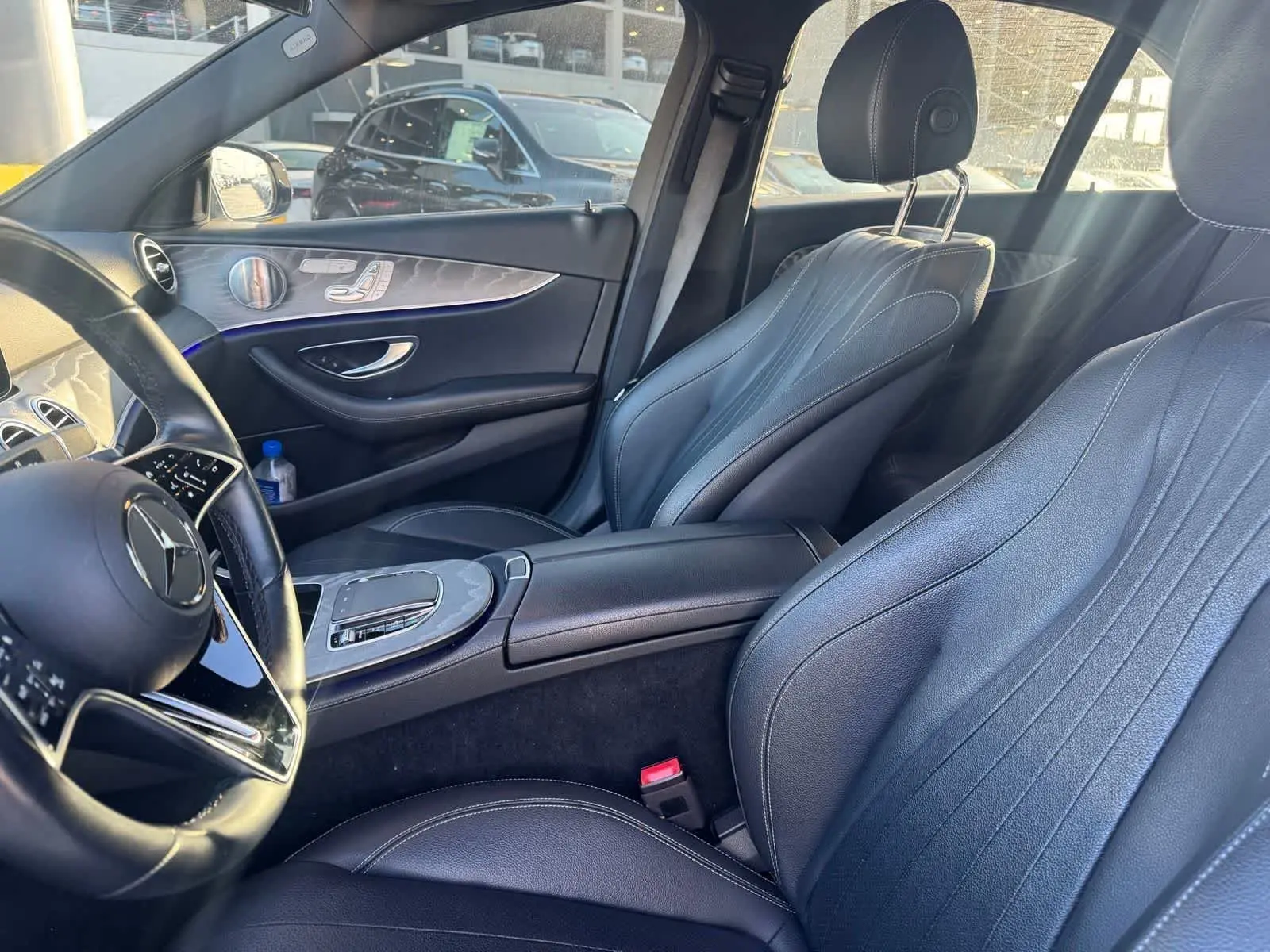 2022 Mercedes-Benz E-Class E350 photo 5