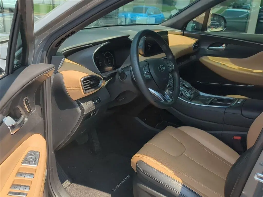 2023 Hyundai Santa Fe Calligraphy 2.5 photo 5