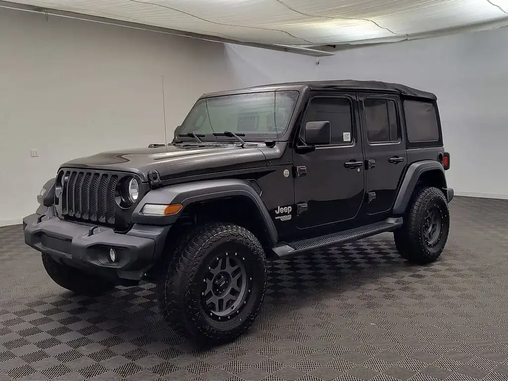 2020 Jeep Wrangler Sport S's photo