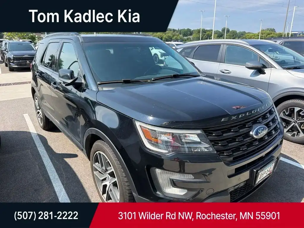 2016 Ford Explorer Sport 4WD's photo