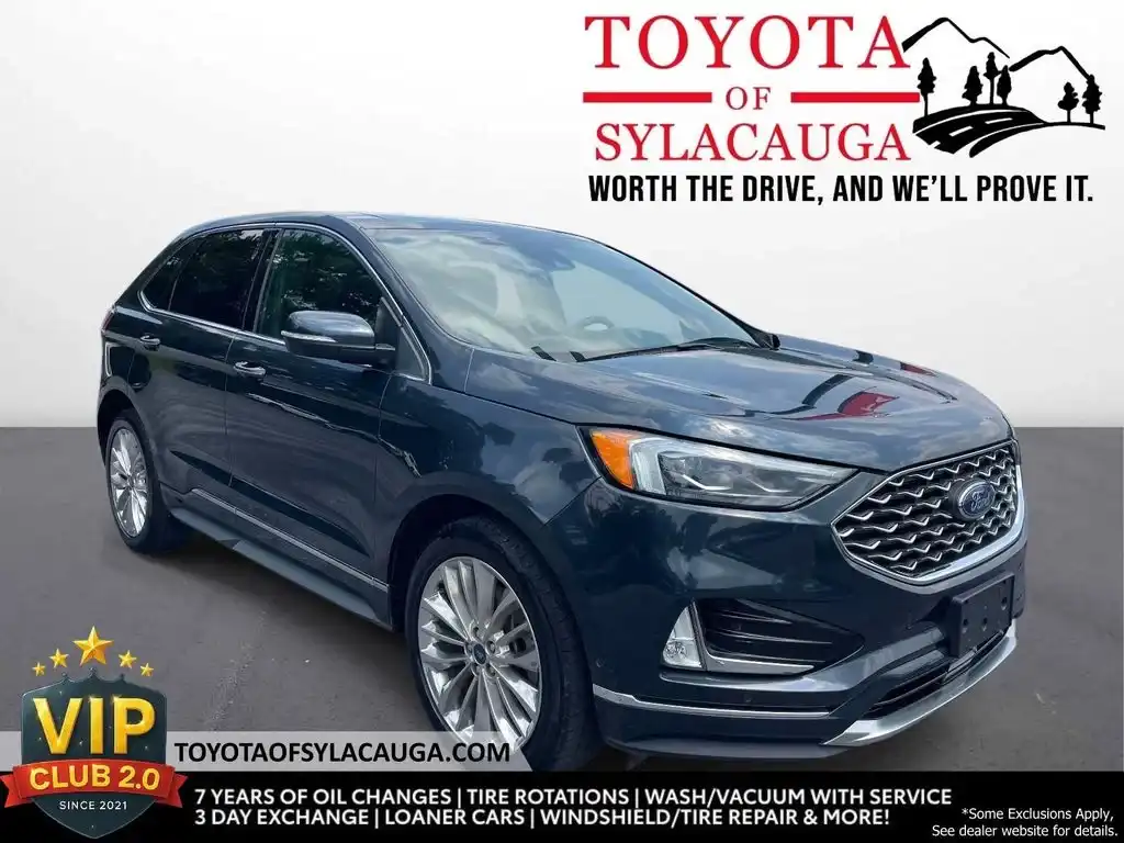 2022 Ford Edge Titanium AWD's photo