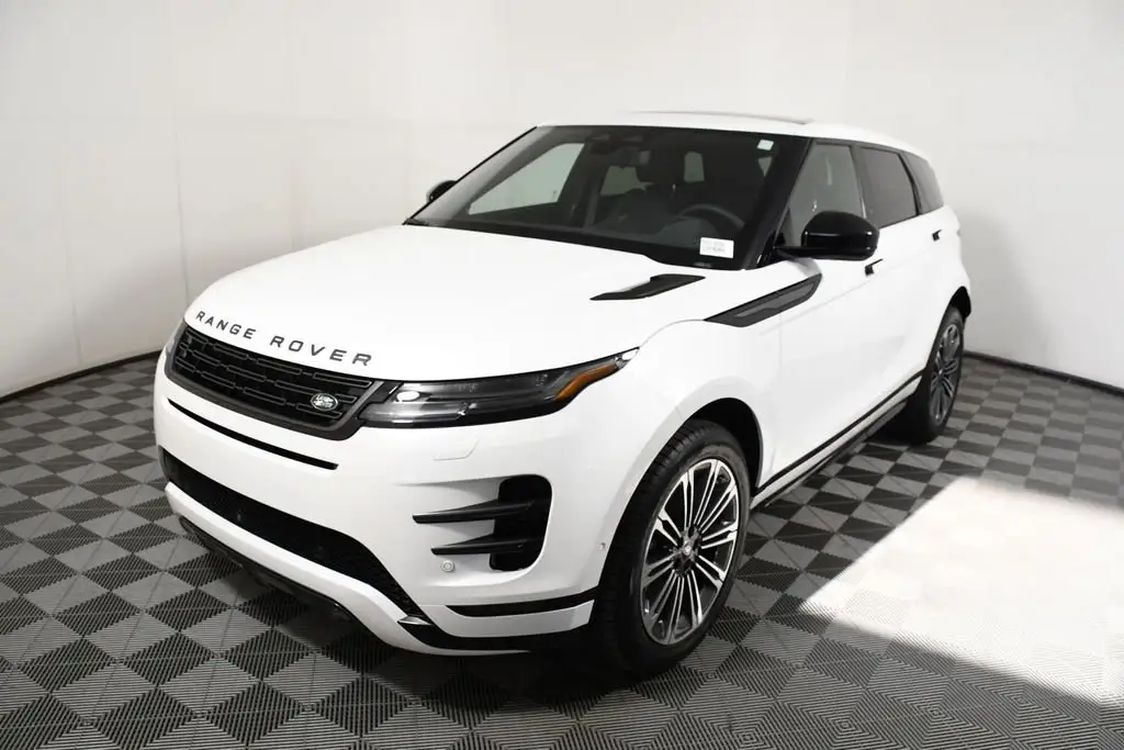 2026 Land Rover Range Rover Evoque Dynamic SE photo 1