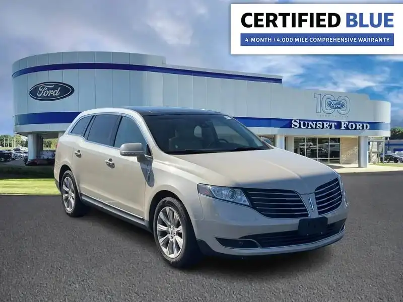 2018 Lincoln MKT 3.5 Reserve AWD's photo