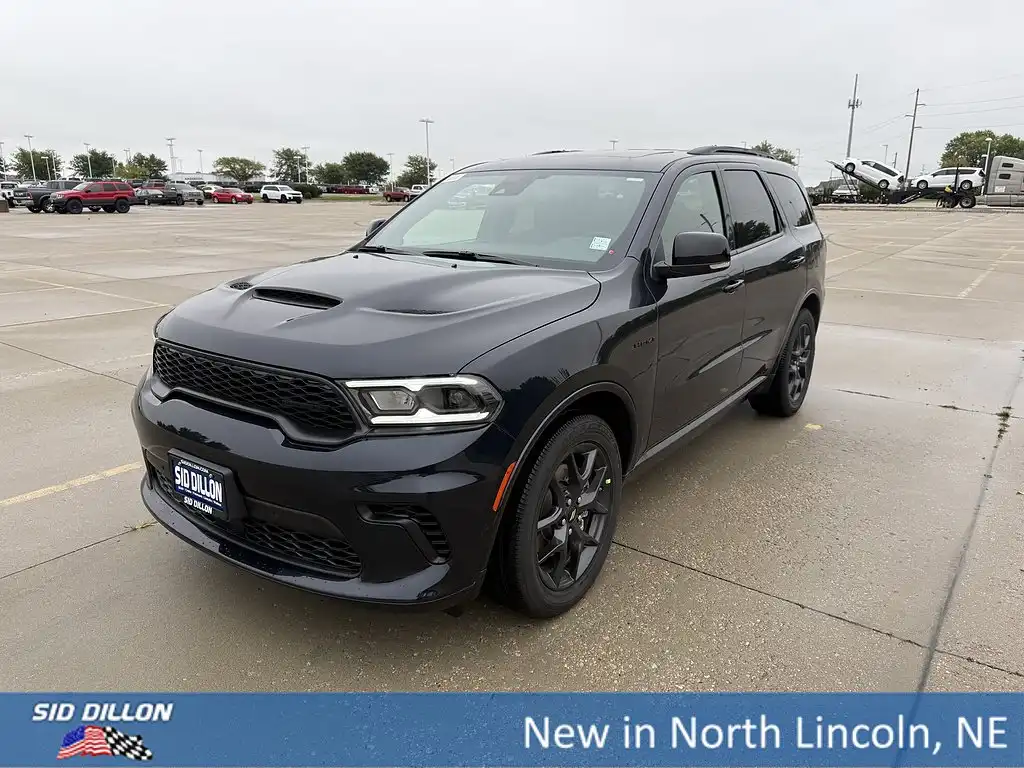 2027 Dodge Durango HEMI V8 GT AWD Plus's photo
