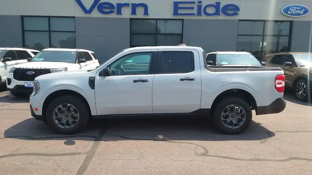 2025 Ford Maverick XLT AWD's photo