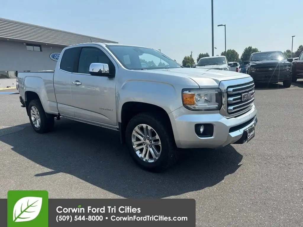 2017 GMC Canyon 4WD SLT Extended Cab's photo