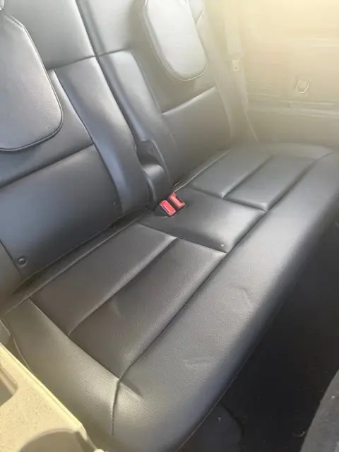 2020 Ford Explorer XLT RWD photo 5