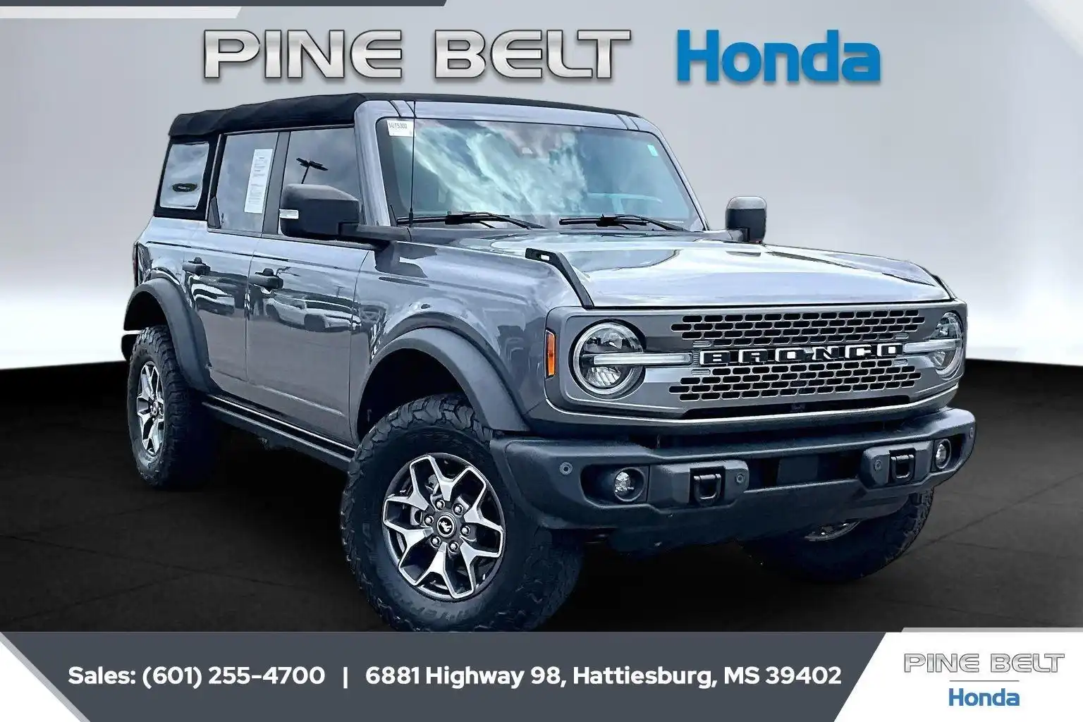 2023 Ford Bronco Badlands 4x4's photo