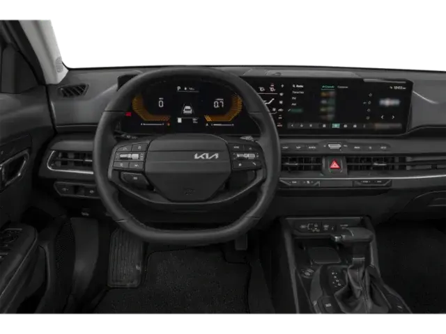 2026 Kia K4 EX AT Hatchback photo 4