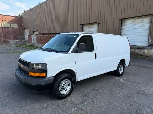 2021 Chevrolet Express 2500 Work Van HD photo 1