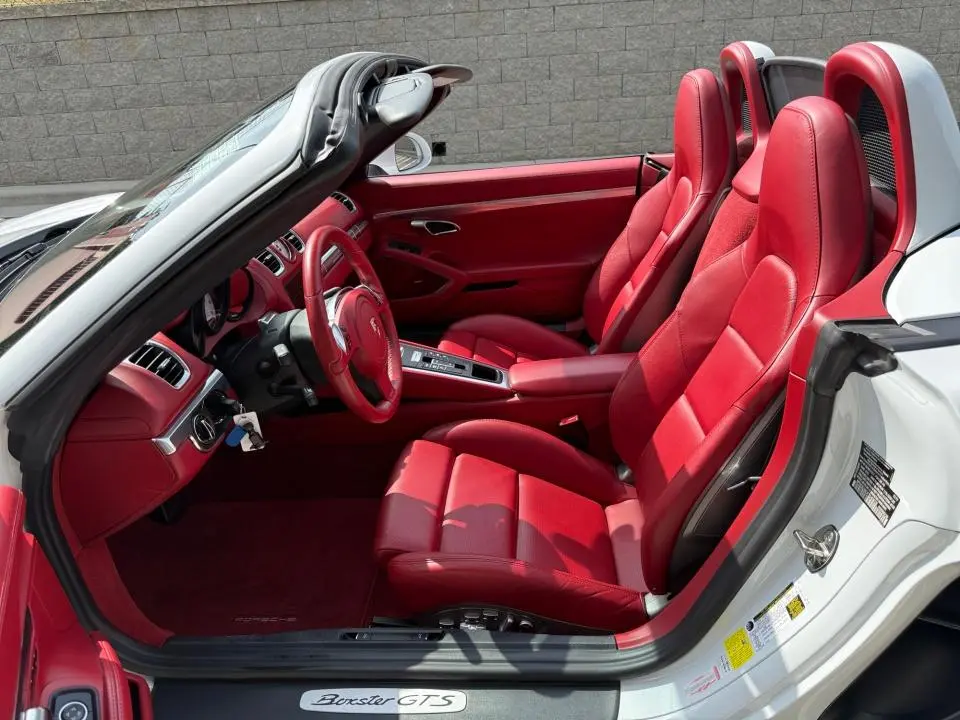 2015 Porsche Boxster GTS photo 5