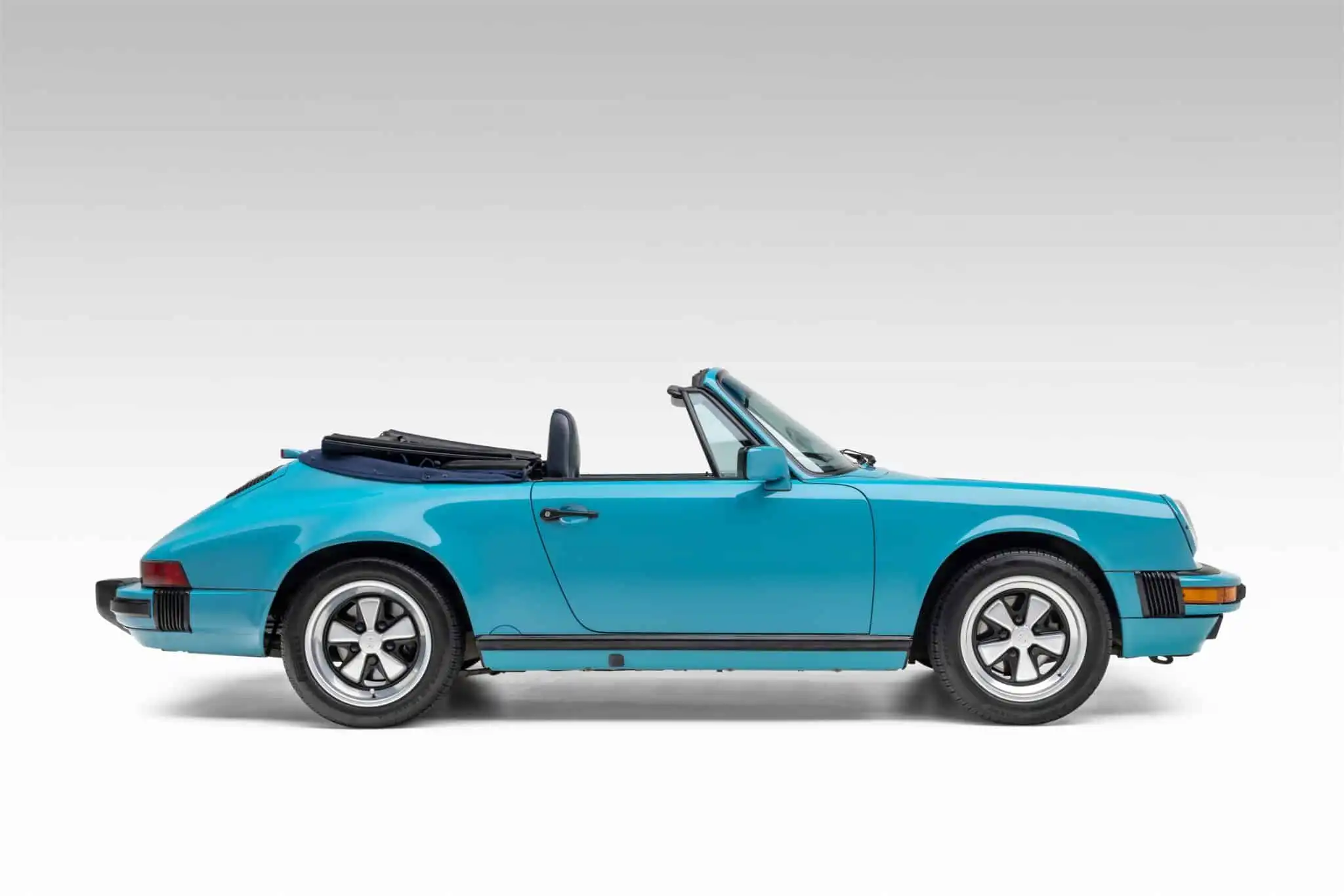 1989 Porsche 911's photo