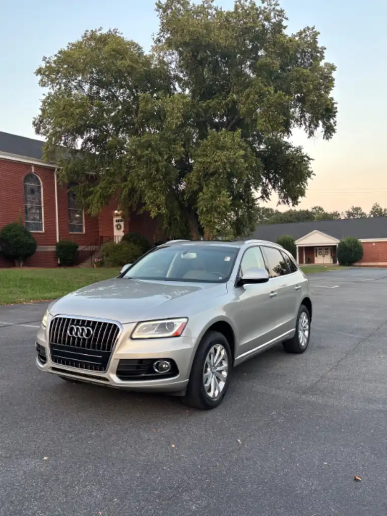 2016 Audi Q5 2.0T Premium Plus quattro Tiptronic's photo