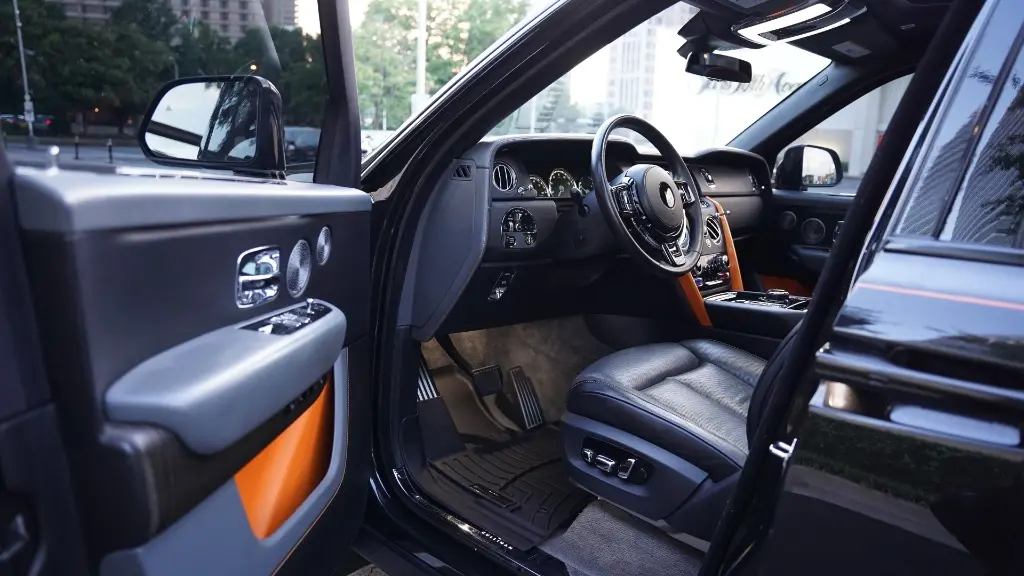 2019 Rolls-Royce Cullinan Base photo 4