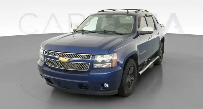 2013 Chevrolet Avalanche LT 2WD's photo