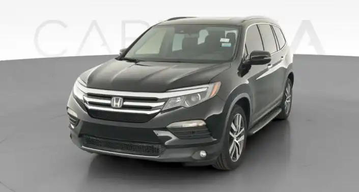 2017 Honda Pilot Touring 4WD's photo