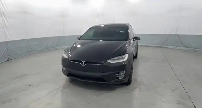 2020 Tesla Model X Long Range Plus's photo