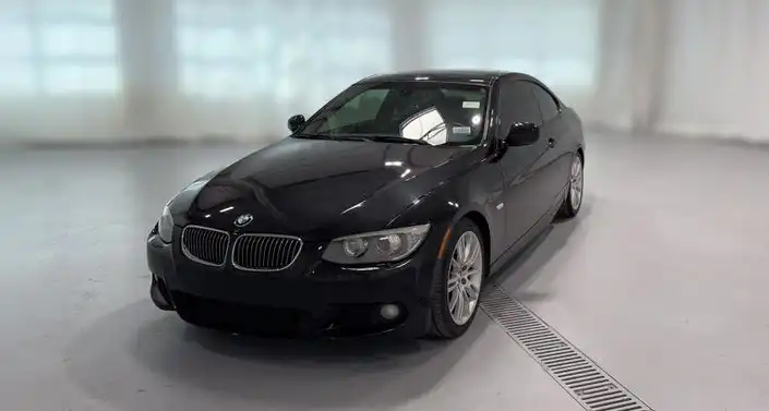 2012 BMW 3 Series 335i Coupe's photo