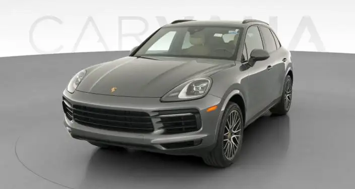 2019 Porsche Cayenne Base's photo