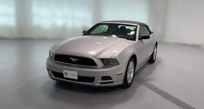 2014 Ford Mustang V6's photo