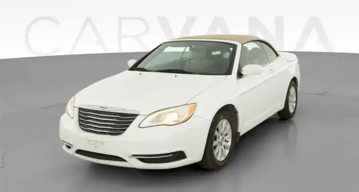 2013 Chrysler 200 Touring Convertible's photo