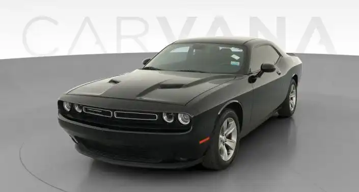 2019 Dodge Challenger SXT Auto's photo