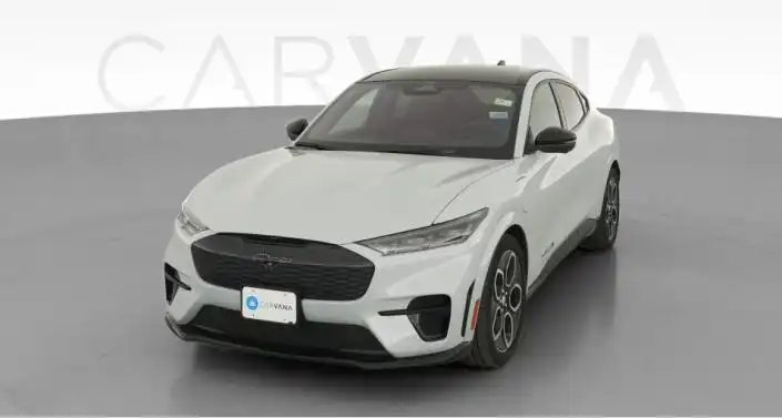 2022 Ford Mustang-Mach-e GT's photo