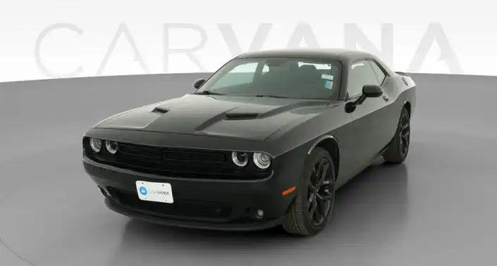 2022 Dodge Challenger SXT Auto's photo