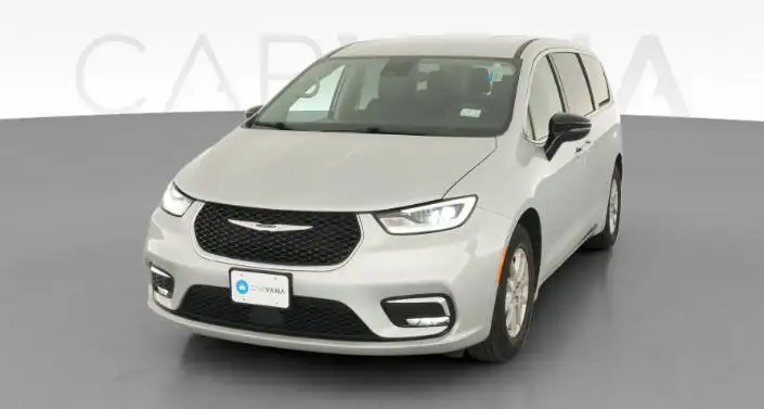 2024 Chrysler Pacifica Touring L's photo