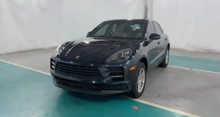 2021 Porsche Macan Base's photo