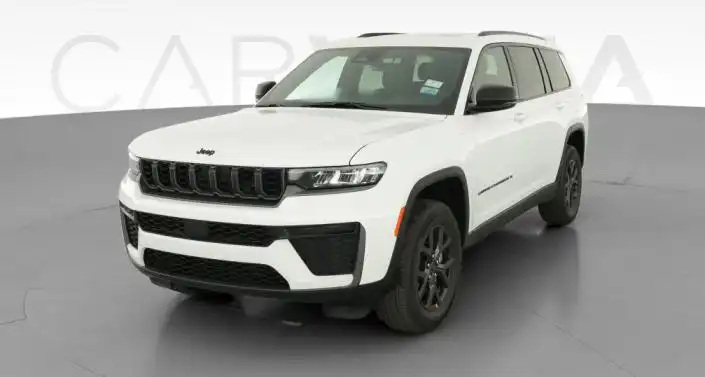 2027 Jeep Grand Cherokee L Laredo Altitude 4WD's photo