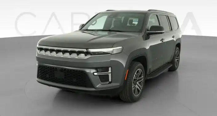 2026 Jeep Grand Wagoneer 2WD's photo