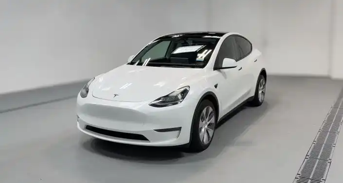 2023 Tesla Model Y Long Range Dual Motor AWD's photo
