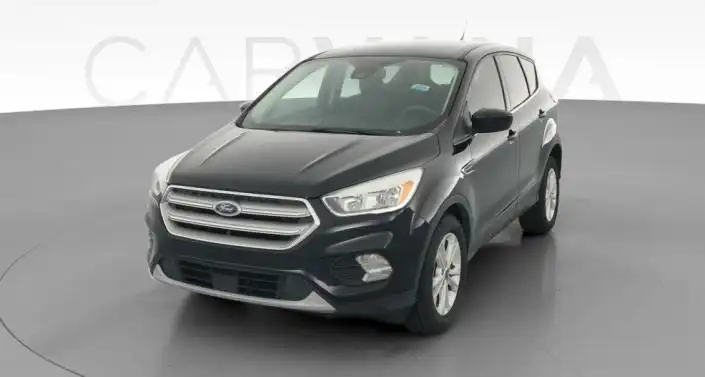 2019 Ford Escape SE's photo