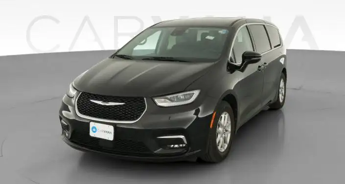 2024 Chrysler Pacifica Touring L's photo