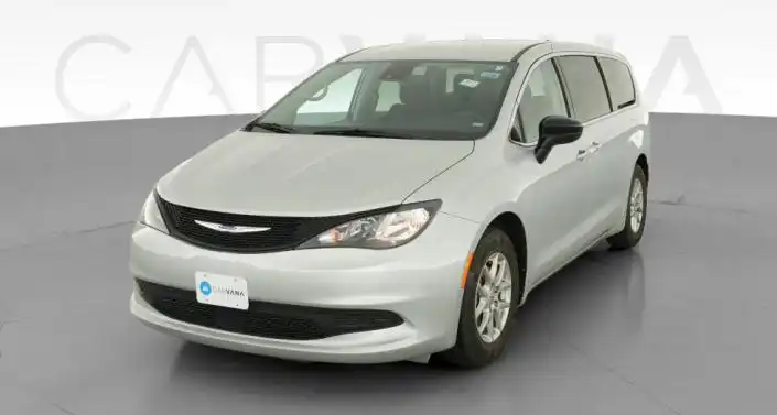 2024 Chrysler Voyager LX's photo