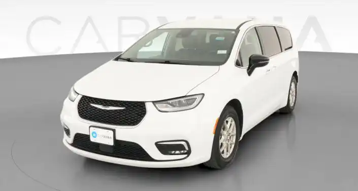 2024 Chrysler Pacifica Touring L's photo