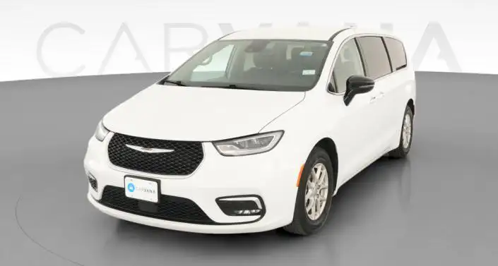 2024 Chrysler Pacifica Touring L's photo