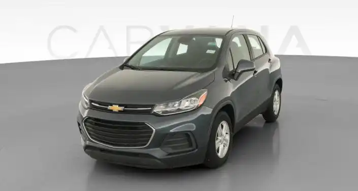 2021 Chevrolet Trax LS's photo