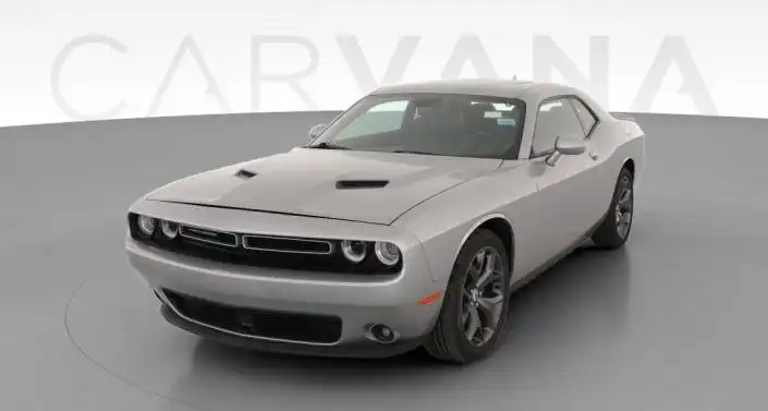 2018 Dodge Challenger SXT Plus's photo