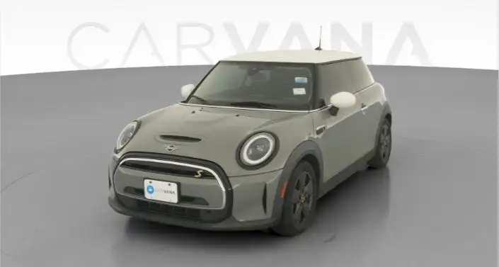 2022 MINI Hardtop Cooper SE's photo