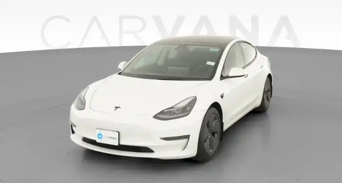 2022 Tesla Model 3 Standard Range Plus's photo