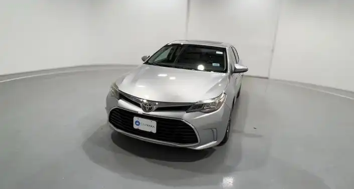 2018 Toyota Avalon XLE Touring's photo