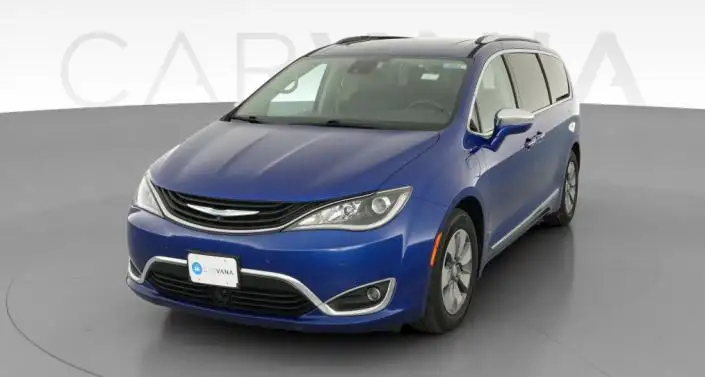 2018 Chrysler Pacifica Hybrid Limited's photo