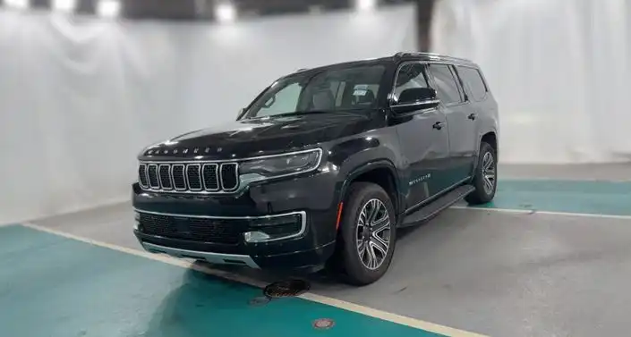2024 Jeep Wagoneer Series II's photo